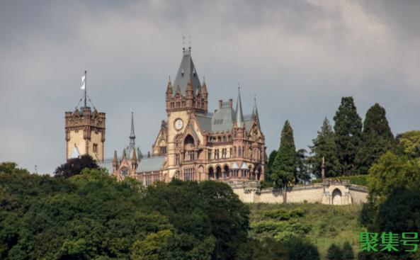 东德首都是哪里(东德首都波恩)