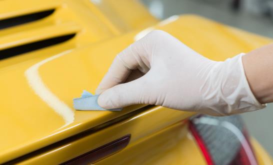 汽车划痕是如何产生的_汽车划痕简单处理小妙招