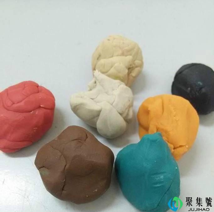 若何用彩泥捏泥人