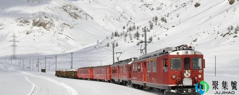 2瓶12ml指甲油能带上火车吗