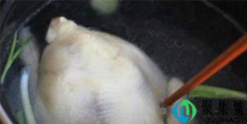 白斩鸡的做法和配料