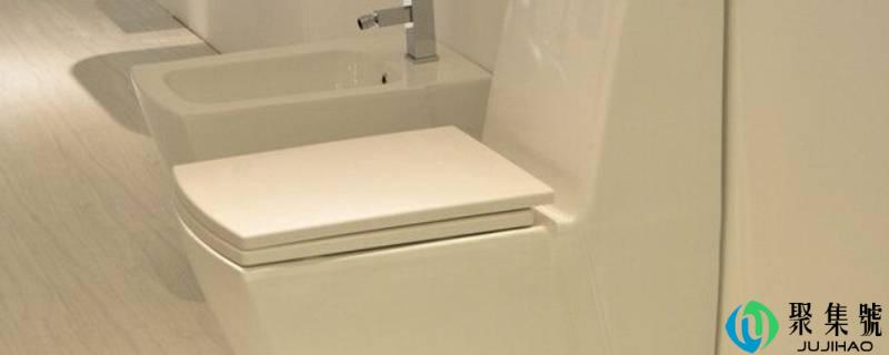 家里马桶堵了怎么办