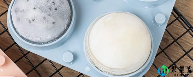 详细阅读:球形冰块模具怎么用 球形冰块模具怎么用