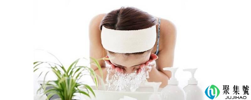 详细阅读:洗面奶加白糖洗脸好吗 洗面奶加白糖洗脸好吗