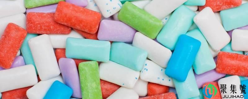 口香糖粘在头发上若何弄掉