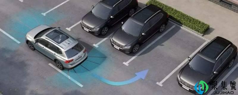 倒车入库看哪四点最准