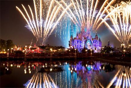 上海迪士尼烟花时间表(上海迪士尼烟花时间表周末)