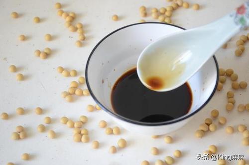 生抽和老抽有什么区别(哪种生抽比较好吃)