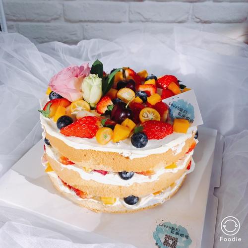 8寸蛋糕适合几个人吃(8寸蛋糕适合几个人吃)