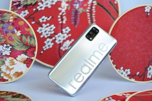 真我v5(真我v5拆机视频)