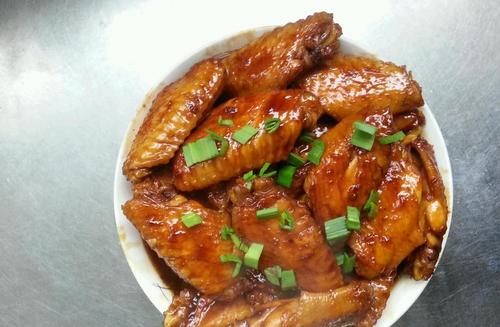 鸡翅怎么烧好吃(鸡翅怎么烧好吃又简单空气炸锅)