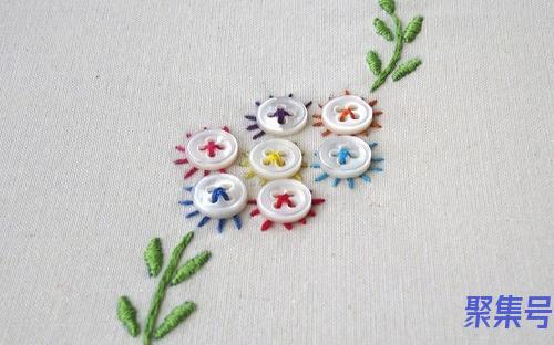 描写人物外貌的好段(描写人物外貌的好段100字)