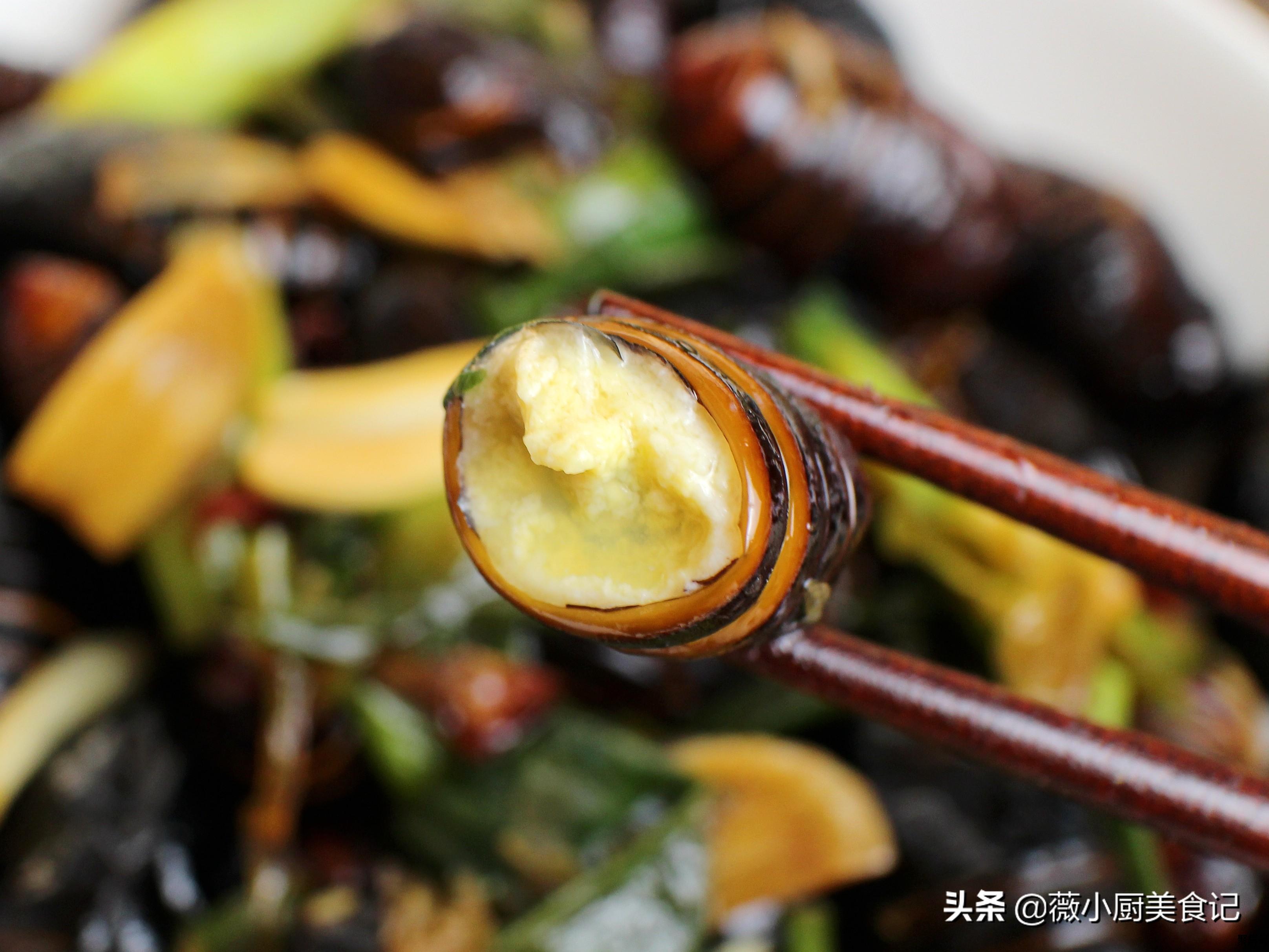 这道菜老公馋了3年,营养价值比鸡蛋还高,网友:吃虫子?