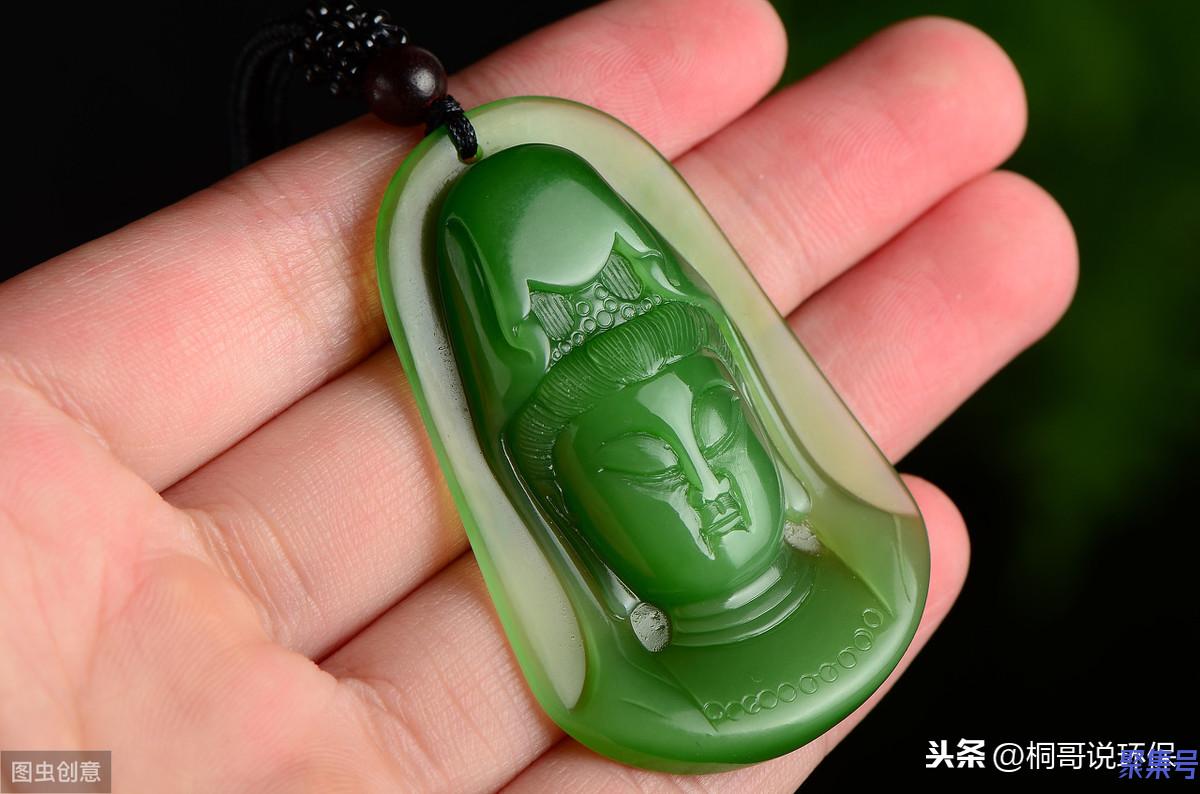 为什么女人要戴佛,戴观音不好吗?戴错霉运缠身?