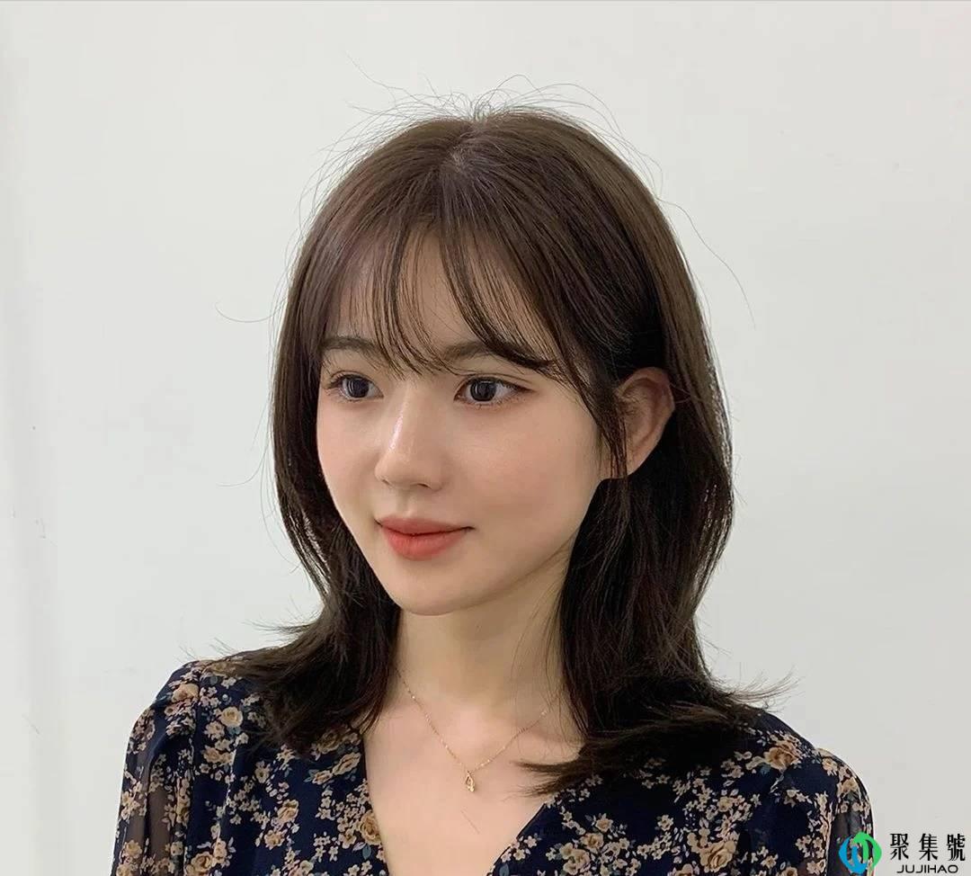 对脸型不满意?学会用刘海修饰脸型,轻松打造理性脸型