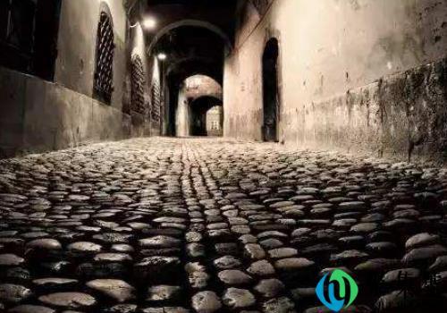 鬼打墙容易在什么地方遇见 开车遇见了怎么办