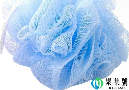 洗澡后更容易入睡吗(睡觉醒来洗澡好不好)