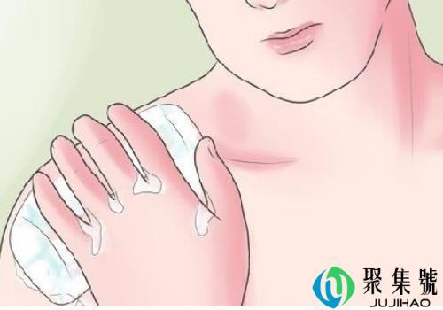 肩膀一直提着无法放松 睡觉不用枕头治驼背吗