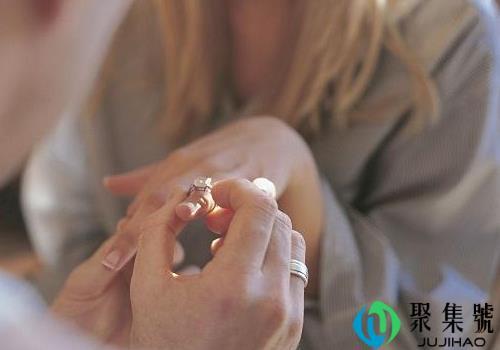 愚人节告白短信 说说朋友圈语录大全