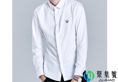 衬衫在什么季节穿合适 第一个扣子要扣吗