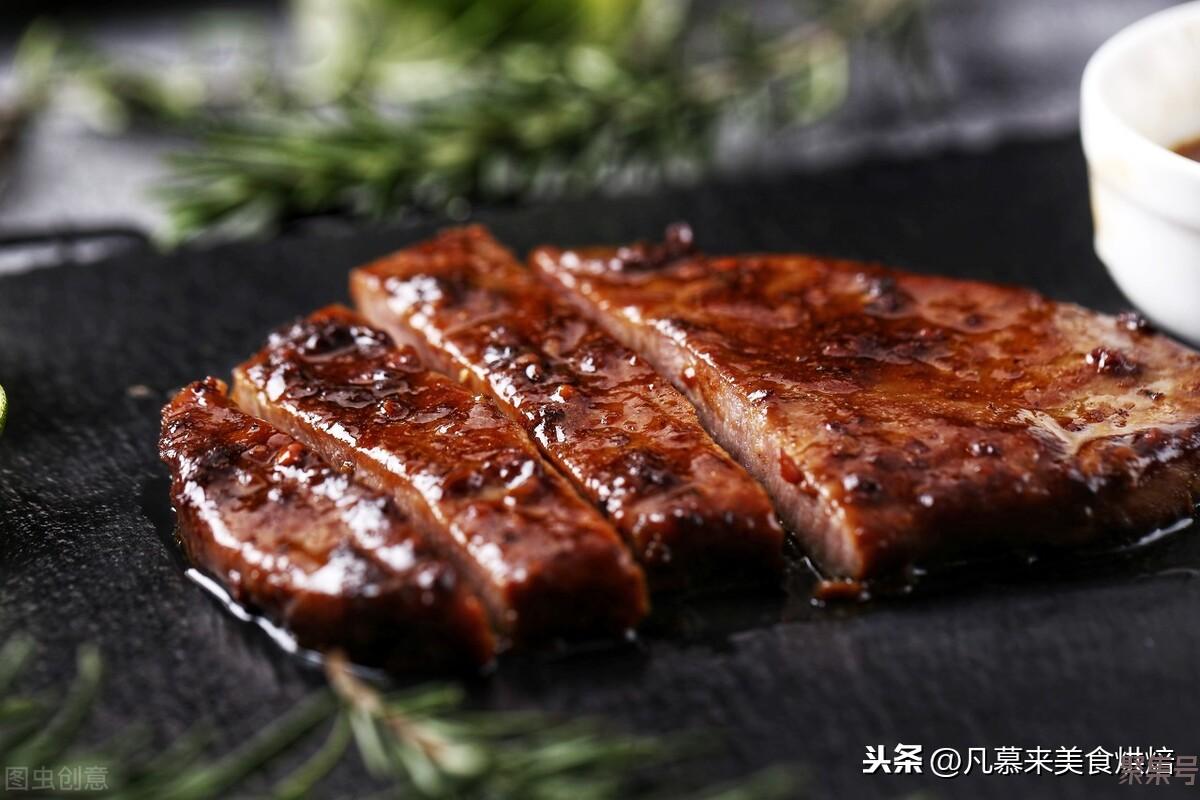 你知道吃牛排刀叉的正确拿法吗?如何切牛排、西餐礼仪有哪些?