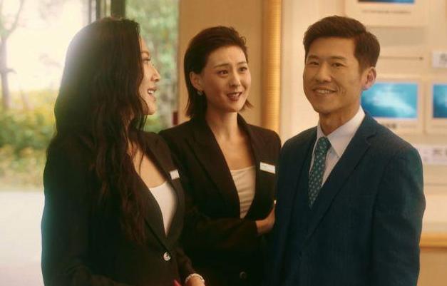 杨柯、范秘书、蒋奶奶,《流金岁月》爆红背后,配角们功不可没