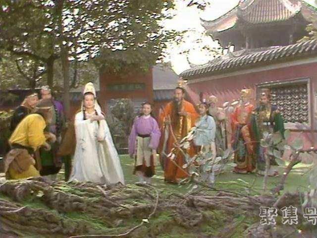 镇元子是地仙之祖,为何要向观音行礼?你看她另一个身份是什么