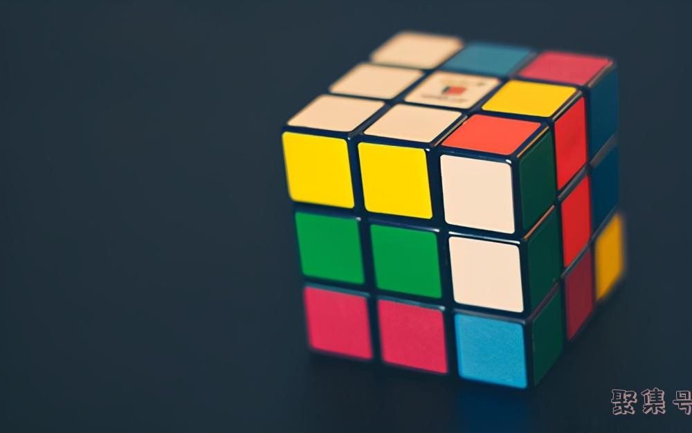 魔方教程公式口诀七步是什么呢?