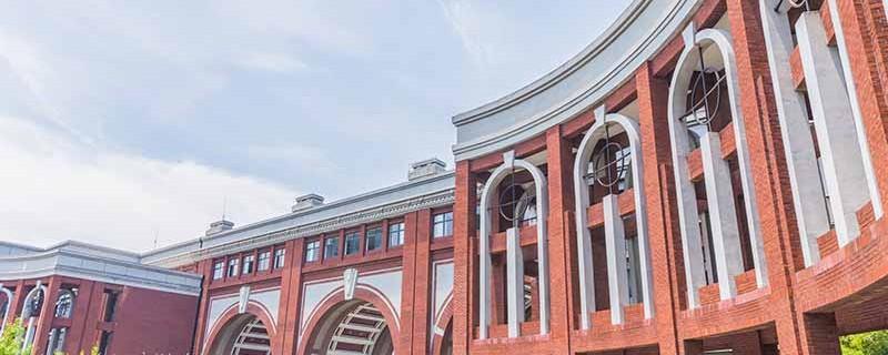 读了很多书感觉没什么用(为什么我读那么多书还是没用)