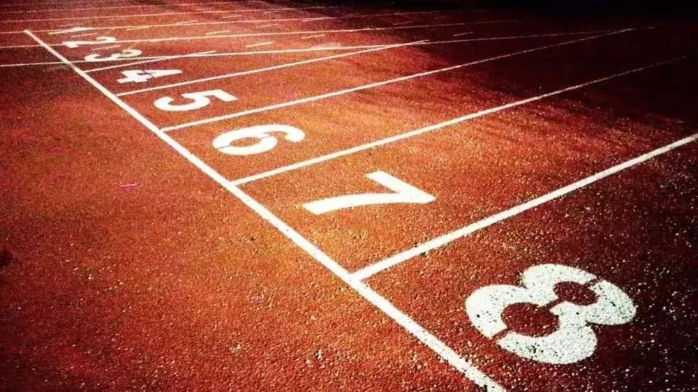 公办和民办幼儿园的孩子,上小学后差距有多大,三年级后就知道了