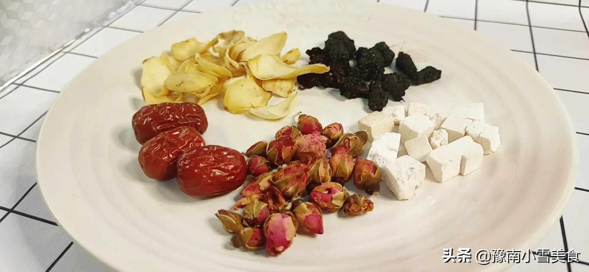 桑椹功效和最佳搭配泡酒(桑椹功效和最佳搭配枸杞)