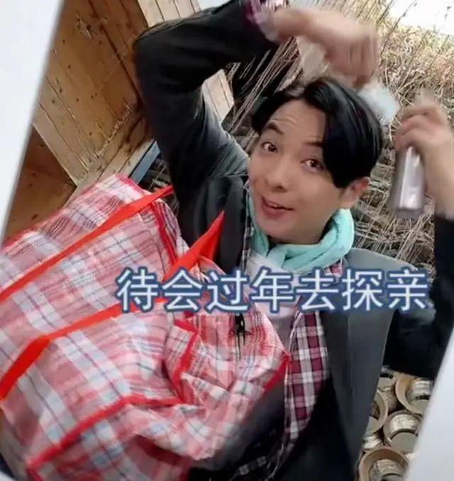 一对夫妻因收租视频爆红,他们背后的奋斗故事,比你想象的更精彩