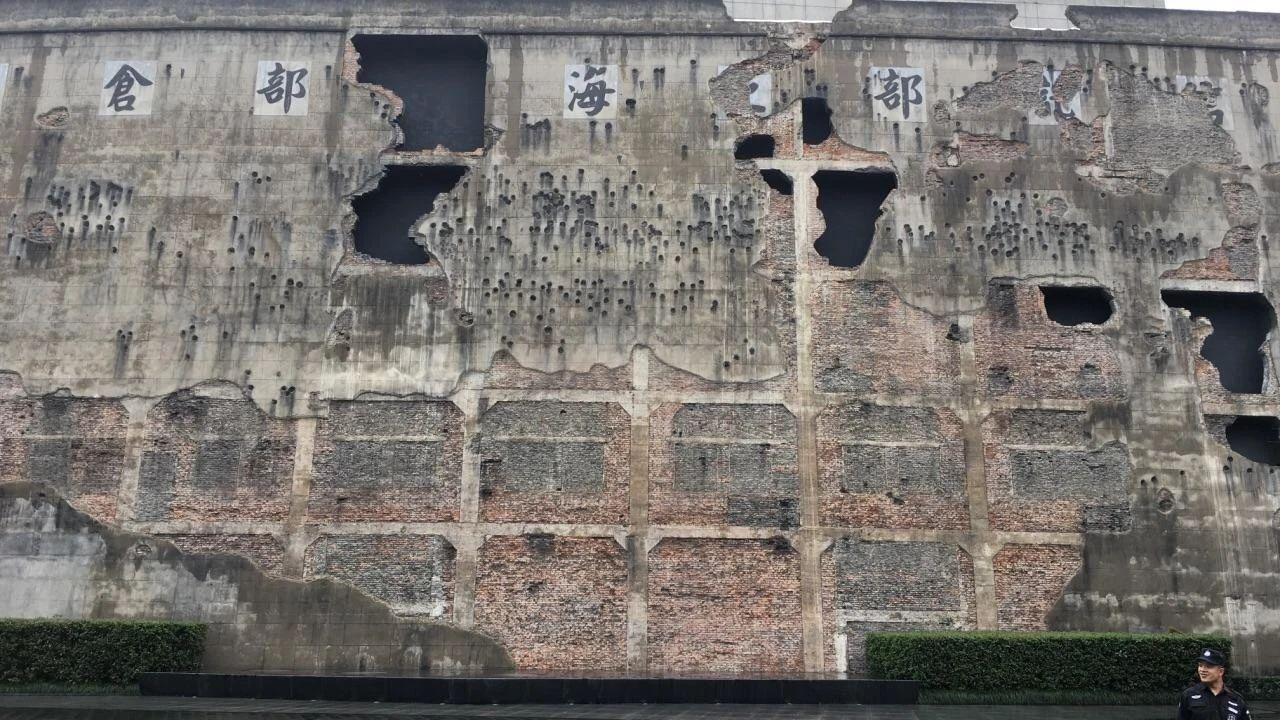 电影《八佰》背后的故事,每一个英雄都该被铭记