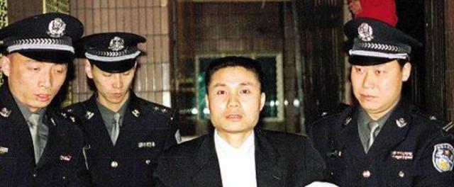 悍匪张君的电视剧叫什么(中国第一悍匪张君大案电视剧)