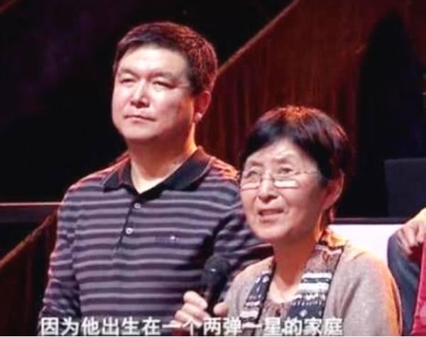 金瀚家庭背景强大,但是十分低调,被称为“男版韩雪”