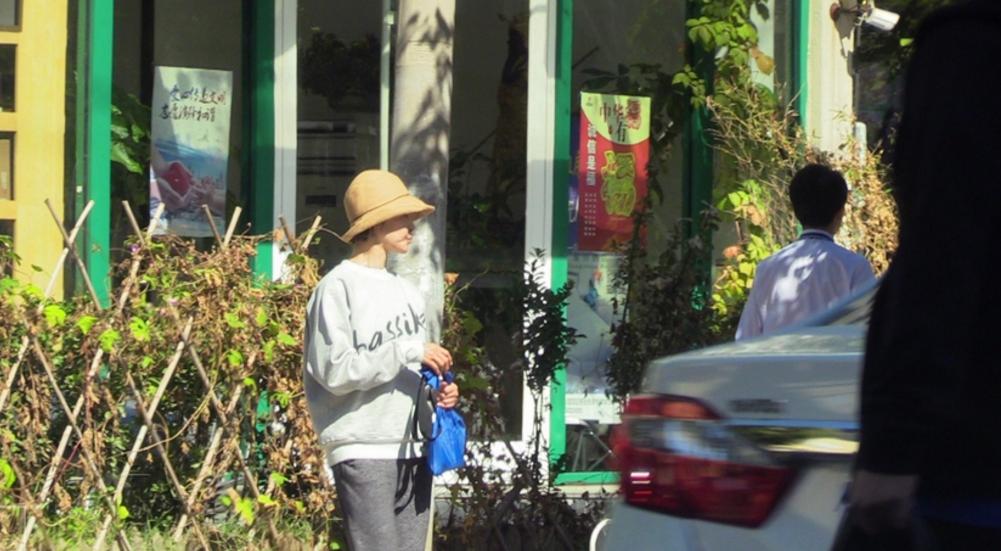 黄志忠柯蓝甜蜜约会!喝酒用餐如老夫老妻,两人相伴多年至今未婚