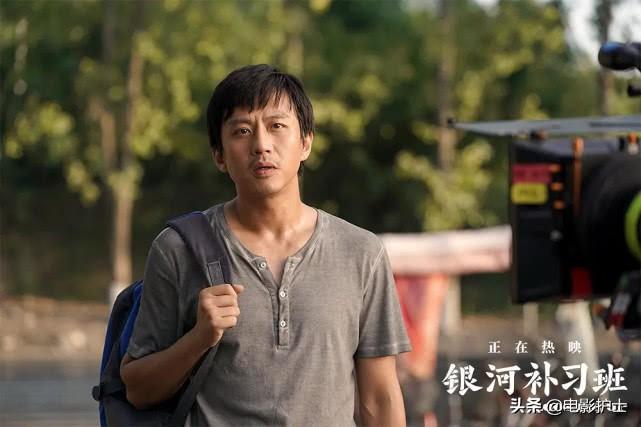 上映8天票房破6亿,邓超新片回本大赚了,但最大赢家却是吴京