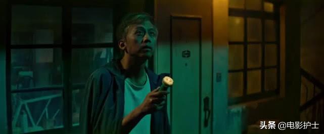 上映8天票房破6亿,邓超新片回本大赚了,但最大赢家却是吴京