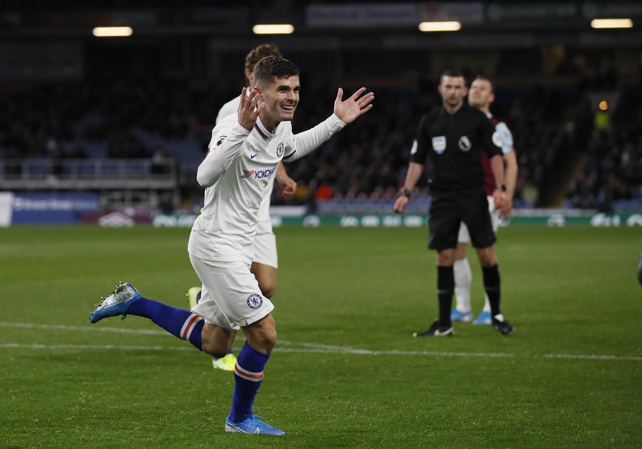 兰帕德:是我让普利西奇穿切尔西10号的,这赛季他还会变得更强