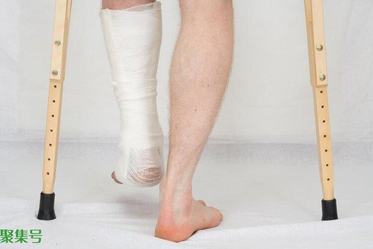 2003年让人胆寒的非典,是怎么消失的?新冠肺炎为何难以消除