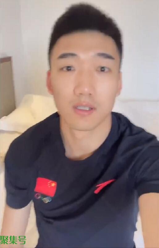 高亭宇枕头没枕巾有枕“金”（高亭宇花式凡尔赛）