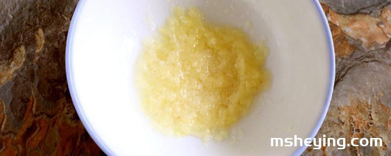 凉面里的蒜泥水怎么做
