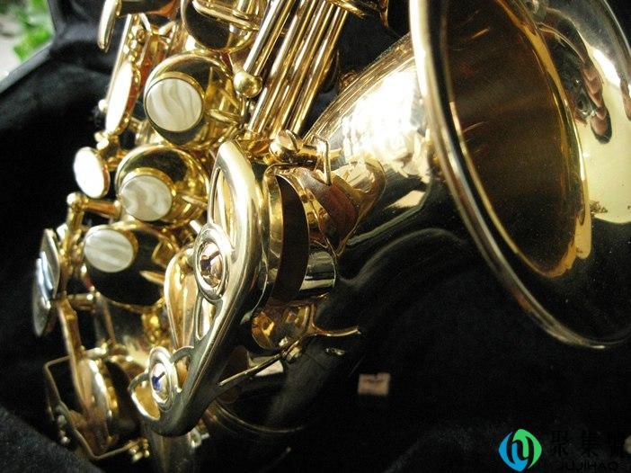 黑管是哪种木管乐器