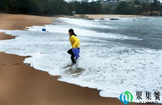 逃蹿和逃窜哪个对