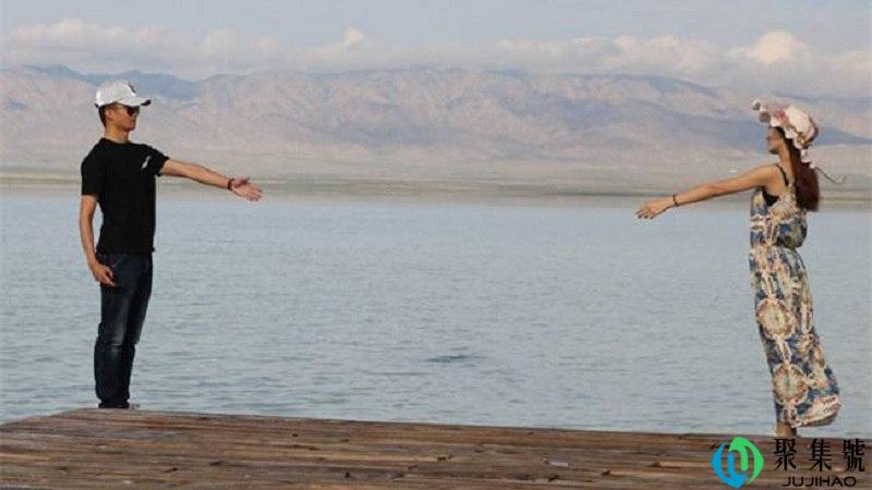 阔别一般指多久