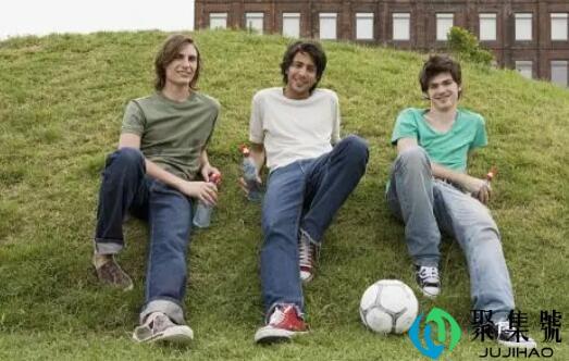 青年和中青年的区别