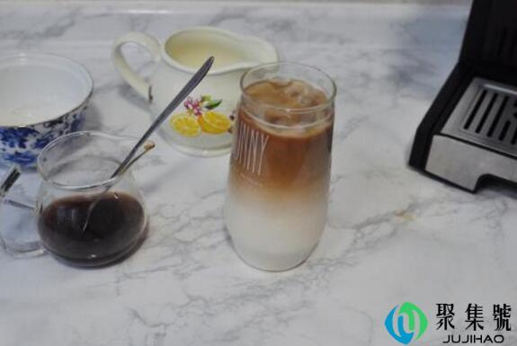 咖啡dirty跟冰拿铁区别