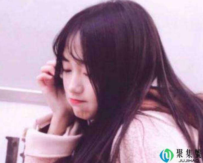 孩子气的女生表现在哪