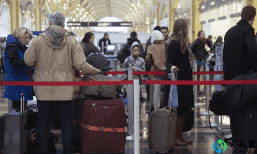 飞机托运的行李放在哪