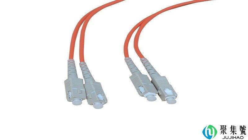 光纤跳线区别